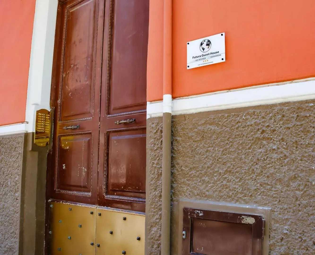 Futura Guest House Μπάρι